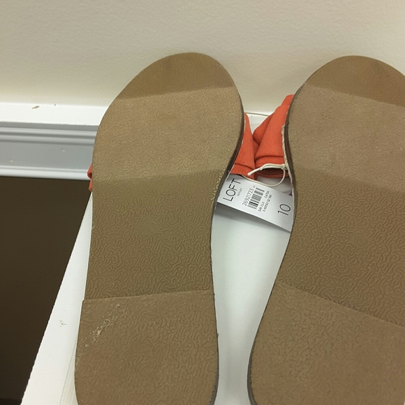 COPY - LOFT OUTLET CORAL ORANGE SANDALS 10 BNWT - Picture 2 of 4
